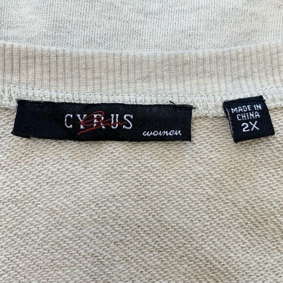 Cyrus Women Size 2X Stud Embellished Long Sleeves Sweater - Picture 8 of 10